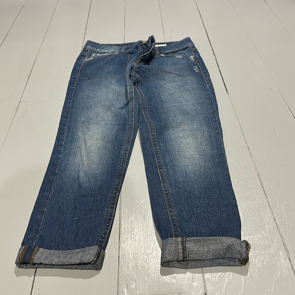 DKNY Ankle Distressed Jeans